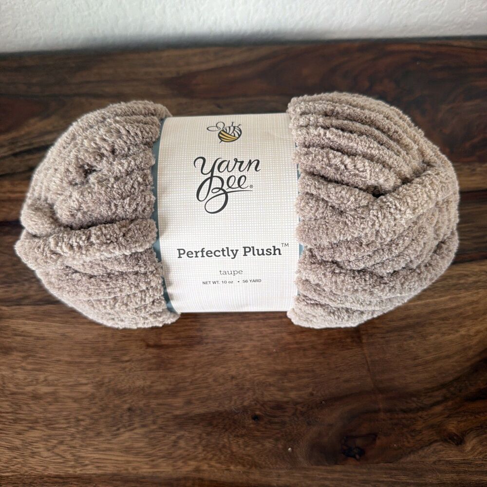 Yarn Bee Perfectly Plush Yarn | "Taupe" | #7 Jumbo | DISCONTINUED